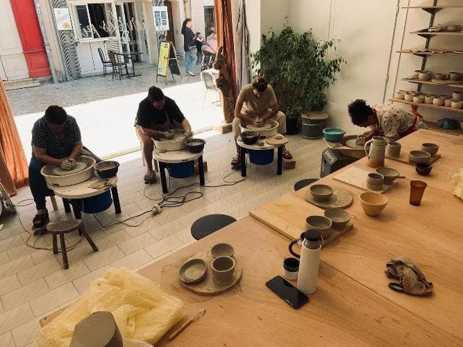 VALENTINE FOUCHER (L ATELIER DES PINS)